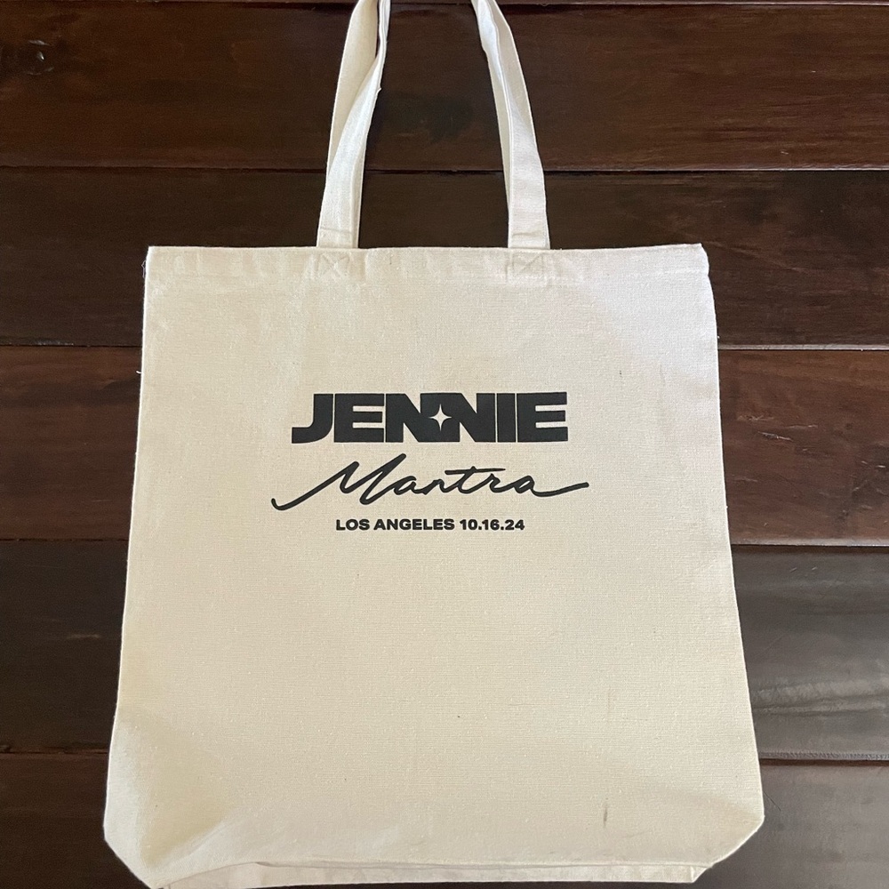 Jenni Cream Tote with Black Print